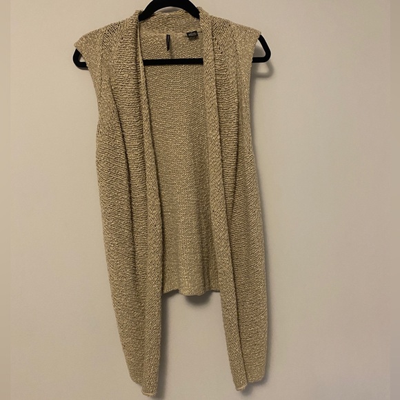 ISDA & CO Beige Knit Vest - Picture 5 of 6